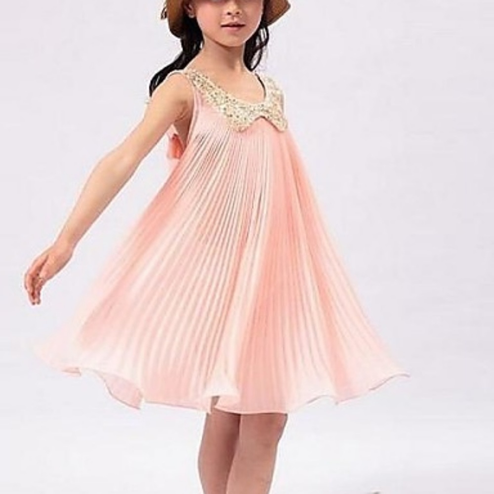 NWT Girls Peach Pleated Dress - Picture 2 of 3
